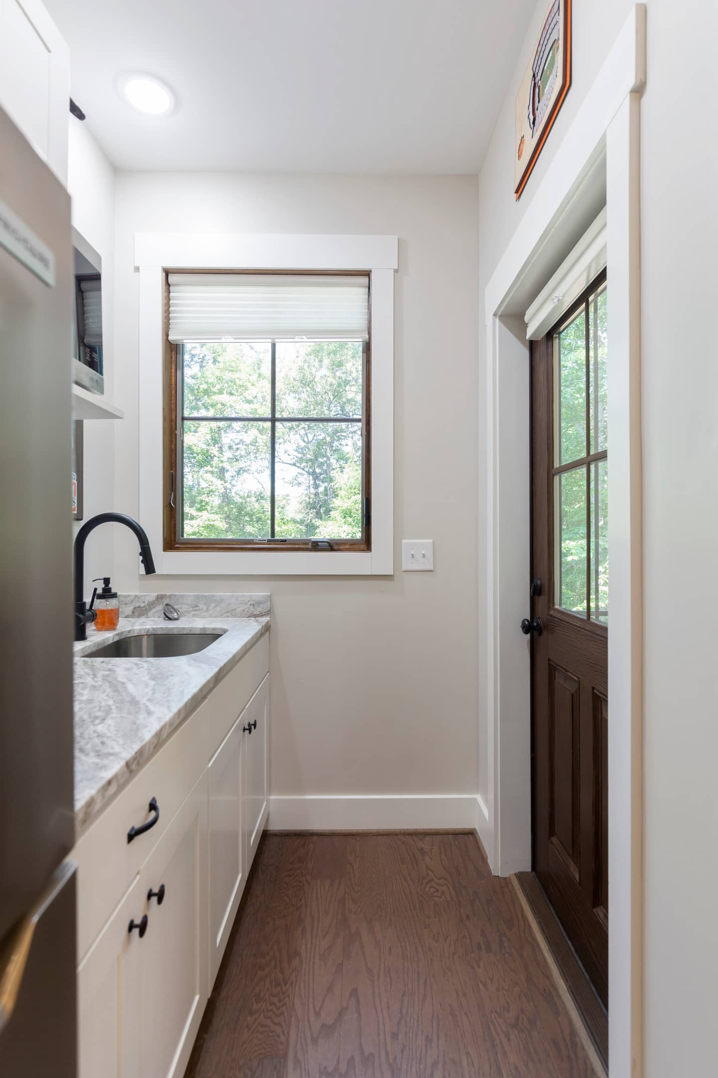 Lakeside Suite B — photo 9